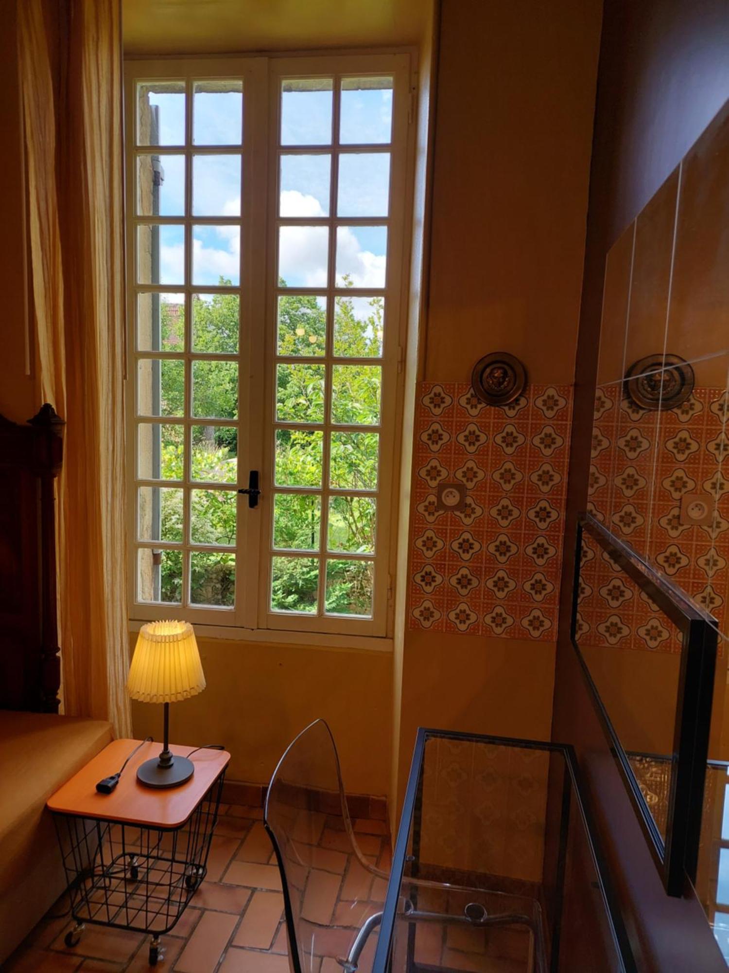 Rue Du Chateau Lalinde Exterior foto